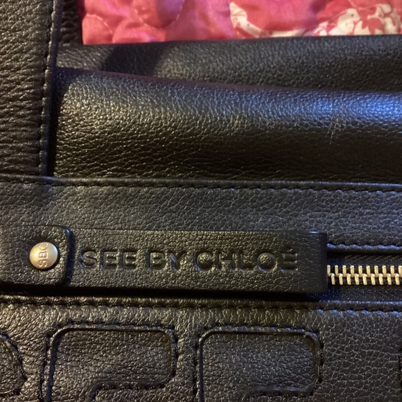 See By Chloe black black purse - Picture 2 of 8